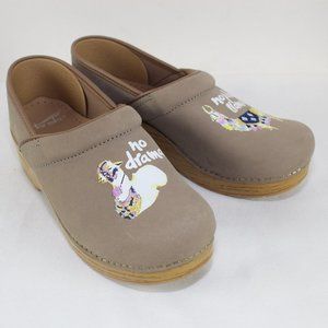DANSKO Ladies Cream Leather Clogs Sz US 9/ EU 39